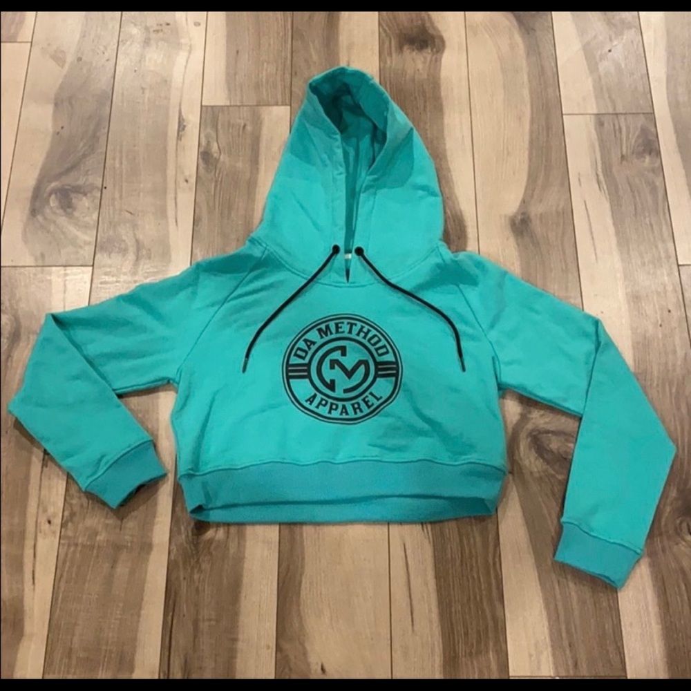 DA Method Cropped Hoodie